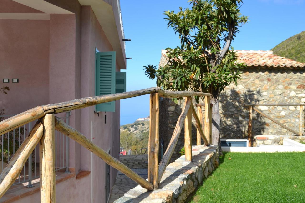 Borgo Rosso Di Sera Resort Сан Лучидо Екстериор снимка