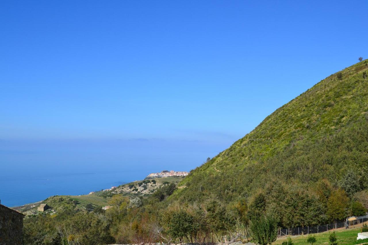 Borgo Rosso Di Sera Resort Сан Лучидо Екстериор снимка