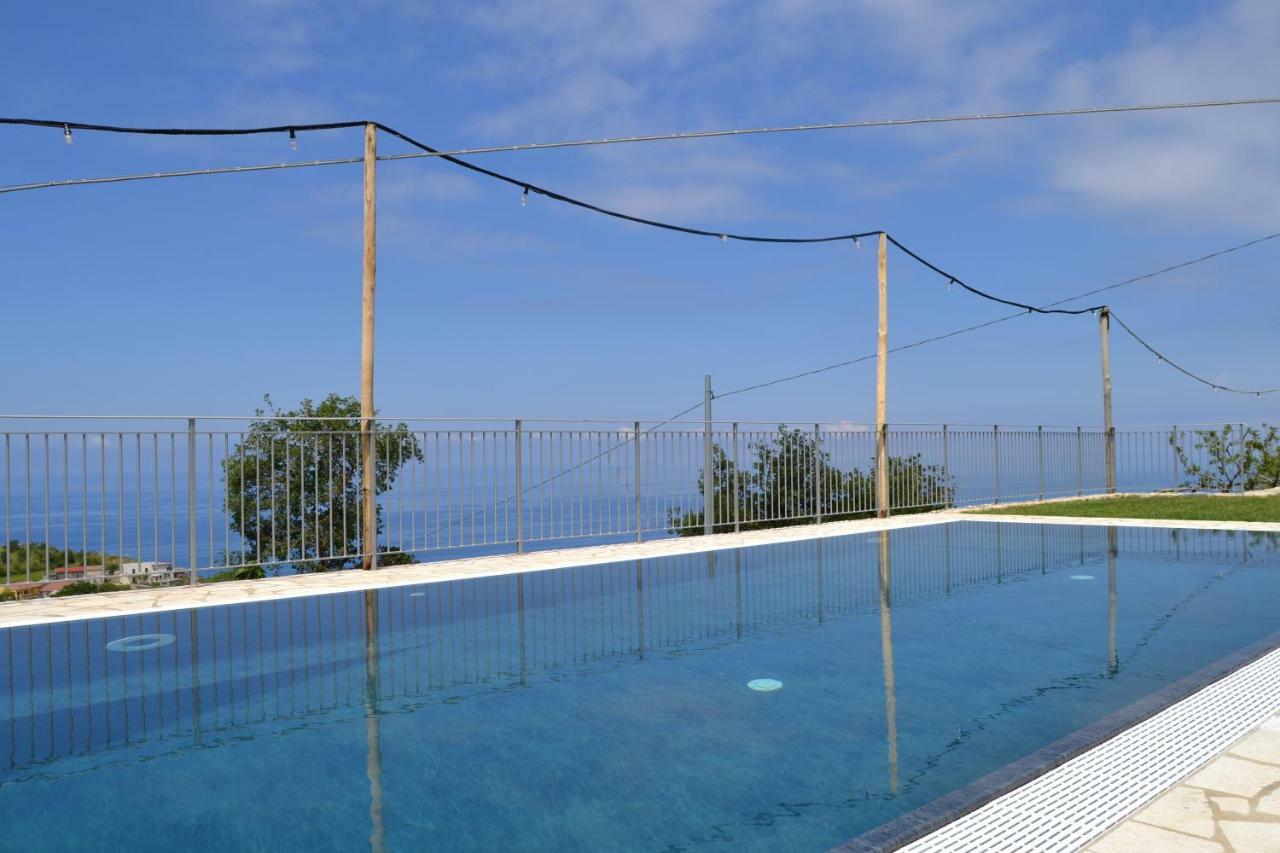 Borgo Rosso Di Sera Resort Сан Лучидо Екстериор снимка