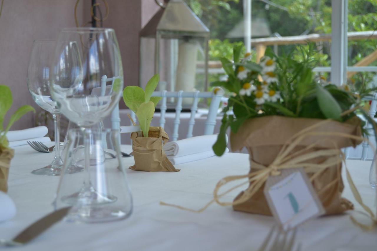 Borgo Rosso Di Sera Resort Сан Лучидо Екстериор снимка